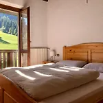 Casa Vacanze Ravascletto Feriehus